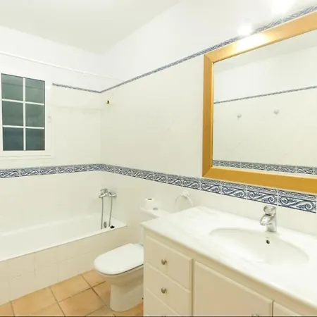 Ursula Villa Santo Tomas